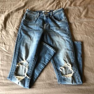 Levi’s 721 high rise skinny size 26